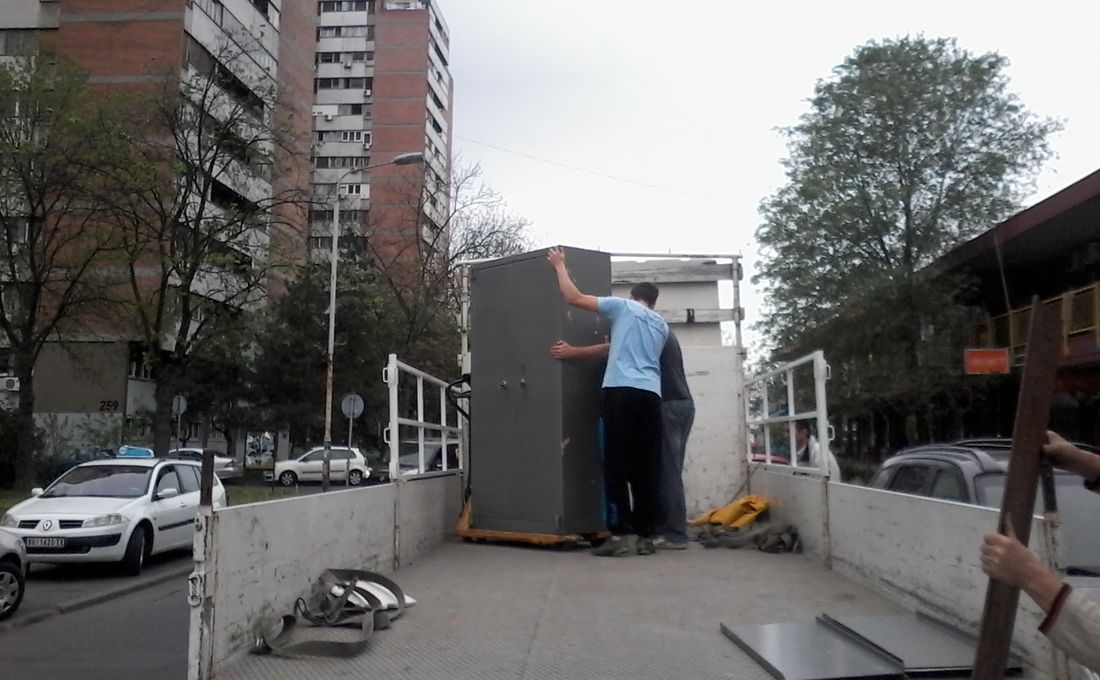 selidbe-i-prevoz-kamionom